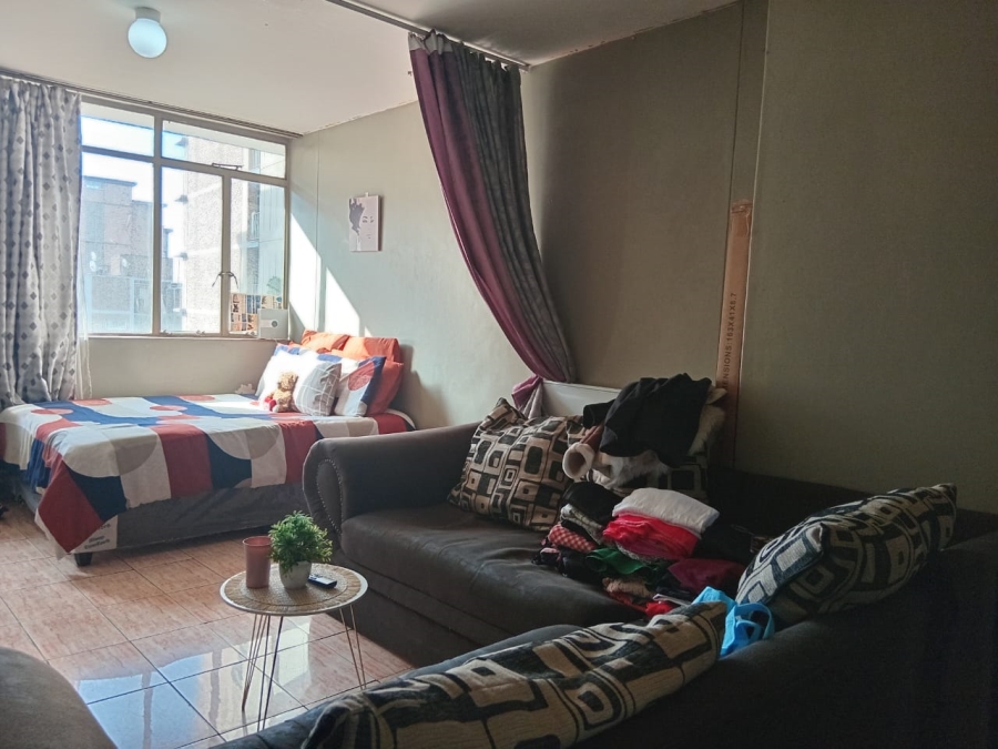 2 Bedroom Property for Sale in Pretoria Central Gauteng