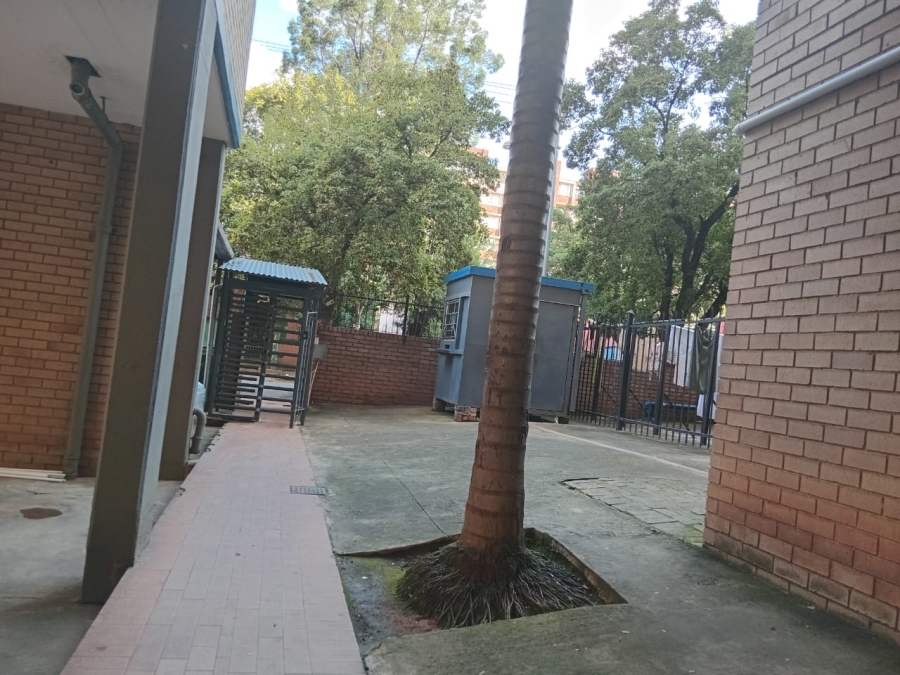 2 Bedroom Property for Sale in Pretoria Central Gauteng