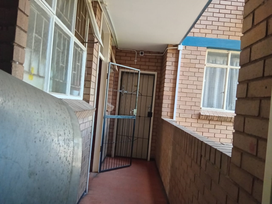 2 Bedroom Property for Sale in Pretoria Central Gauteng