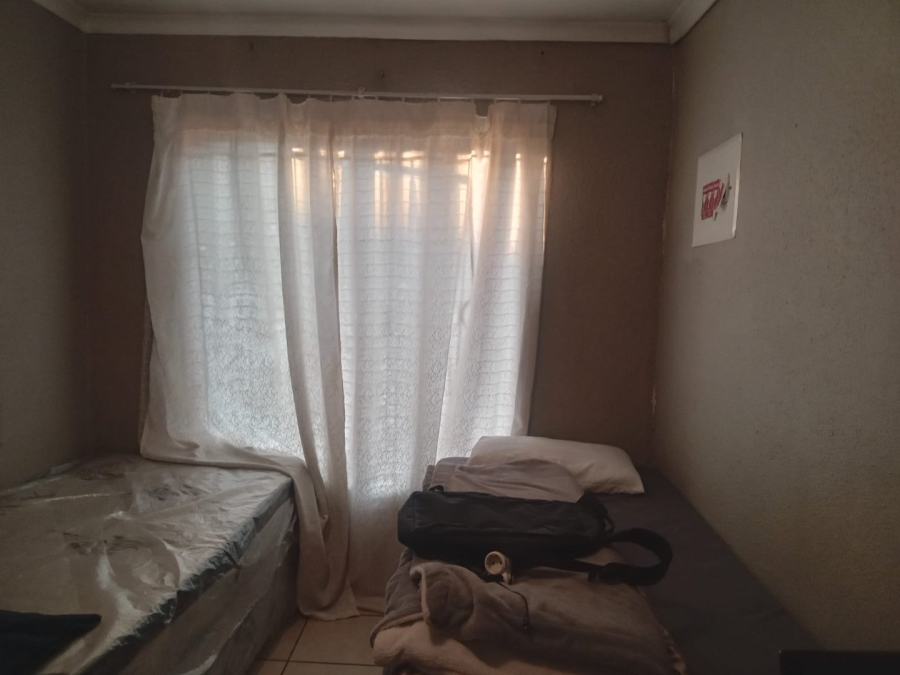 6 Bedroom Property for Sale in Philip Nel Park Gauteng