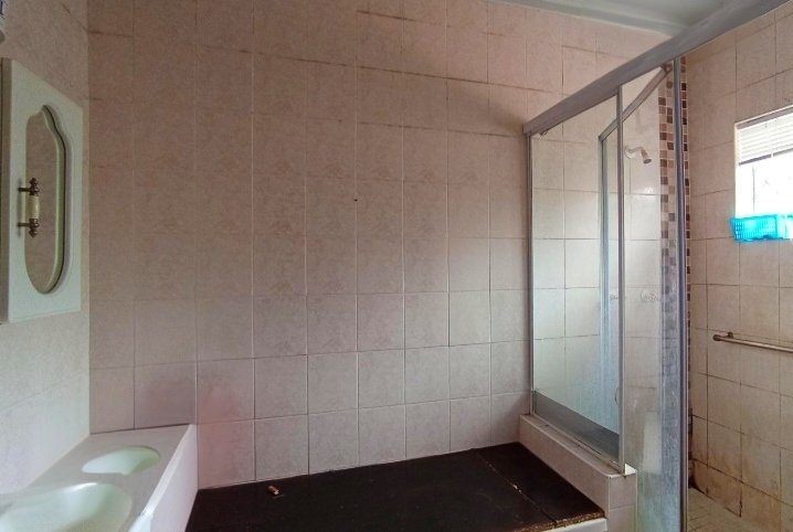 5 Bedroom Property for Sale in Wychwood Gauteng