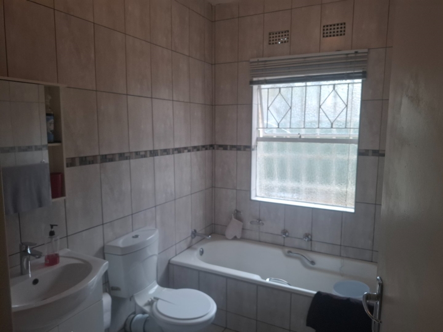 3 Bedroom Property for Sale in Eastleigh Gauteng