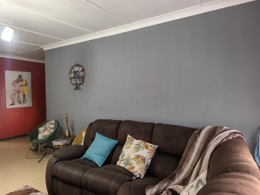 Commercial Property for Sale in Strubenvale Gauteng
