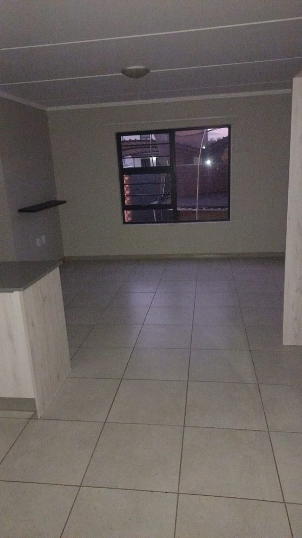 To Let 3 Bedroom Property for Rent in Rooihuiskraal North Gauteng
