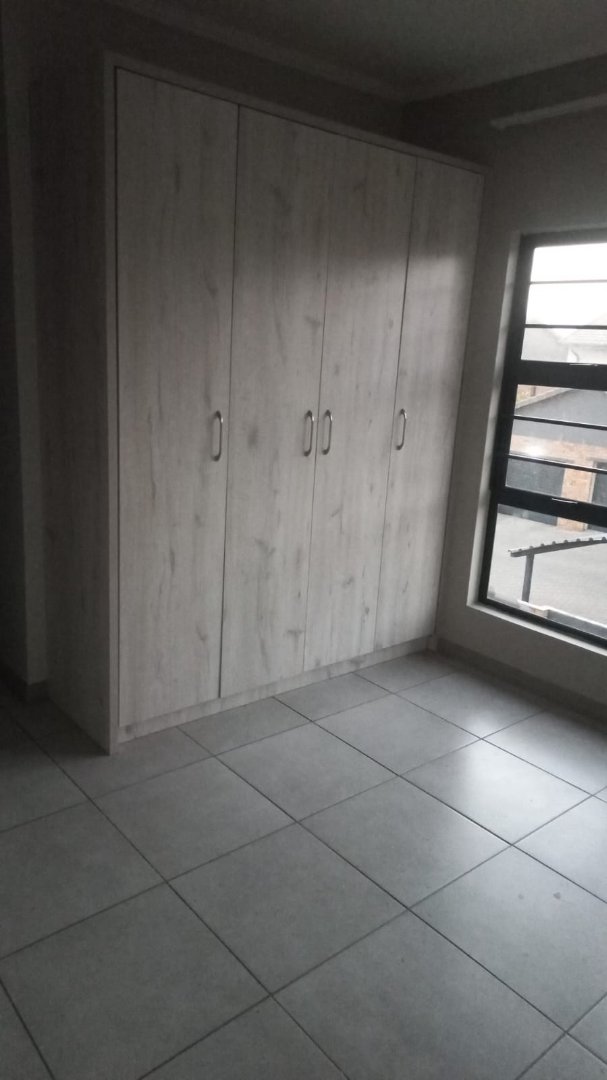 To Let 3 Bedroom Property for Rent in Rooihuiskraal North Gauteng