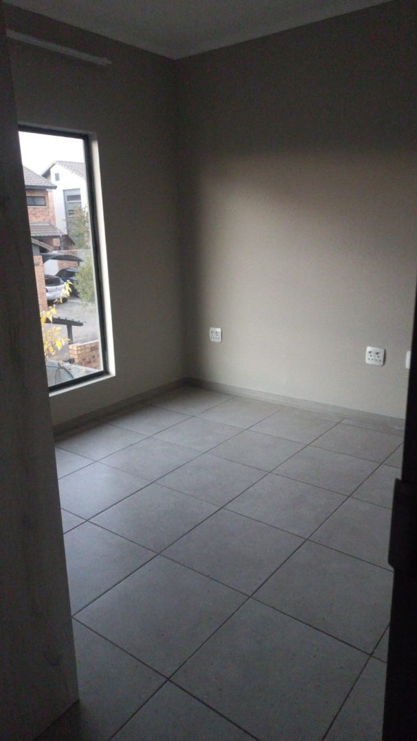 To Let 3 Bedroom Property for Rent in Rooihuiskraal North Gauteng