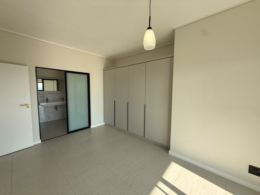 To Let 3 Bedroom Property for Rent in The Polofields Gauteng