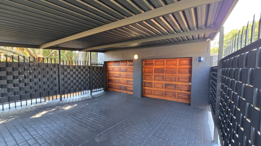 4 Bedroom Property for Sale in Equestria Gauteng