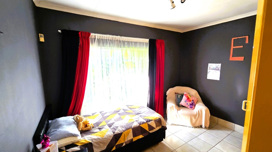 4 Bedroom Property for Sale in Equestria Gauteng