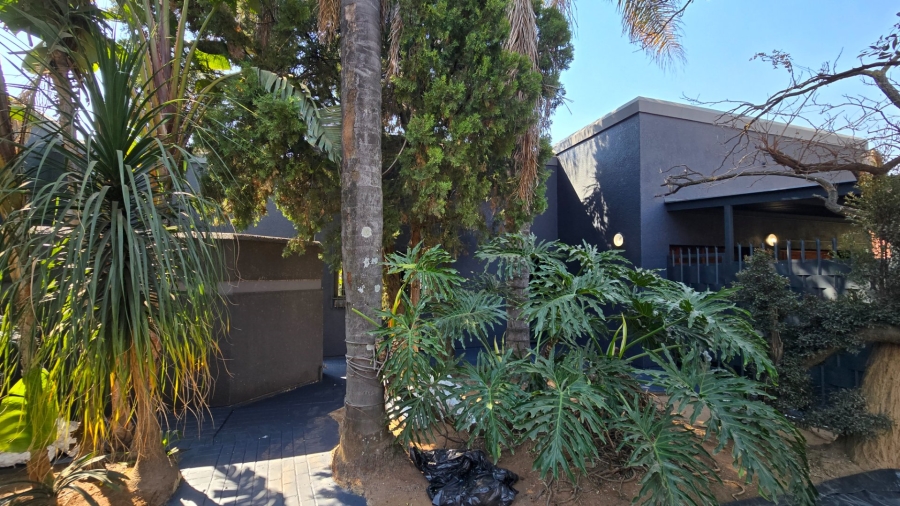 4 Bedroom Property for Sale in Equestria Gauteng