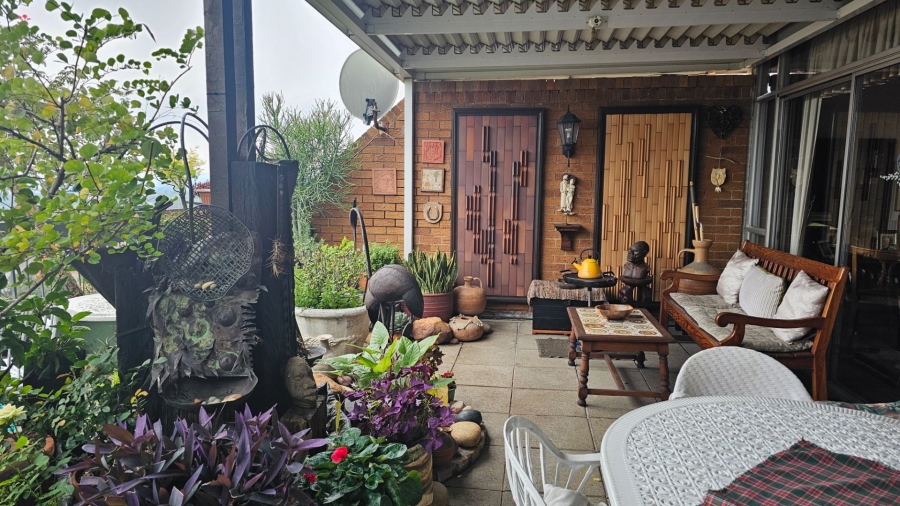 2 Bedroom Property for Sale in Kensington Gauteng