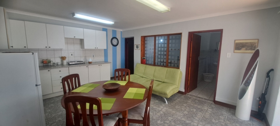 To Let 1 Bedroom Property for Rent in Cyrildene Gauteng