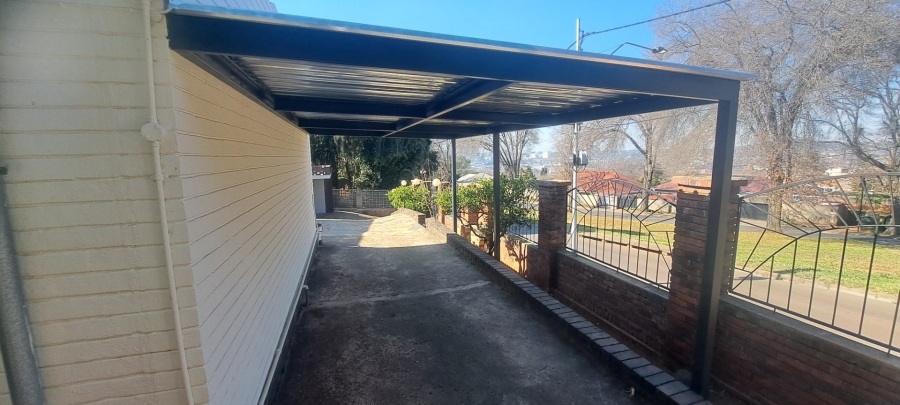 To Let 1 Bedroom Property for Rent in Cyrildene Gauteng
