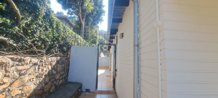 To Let 1 Bedroom Property for Rent in Cyrildene Gauteng