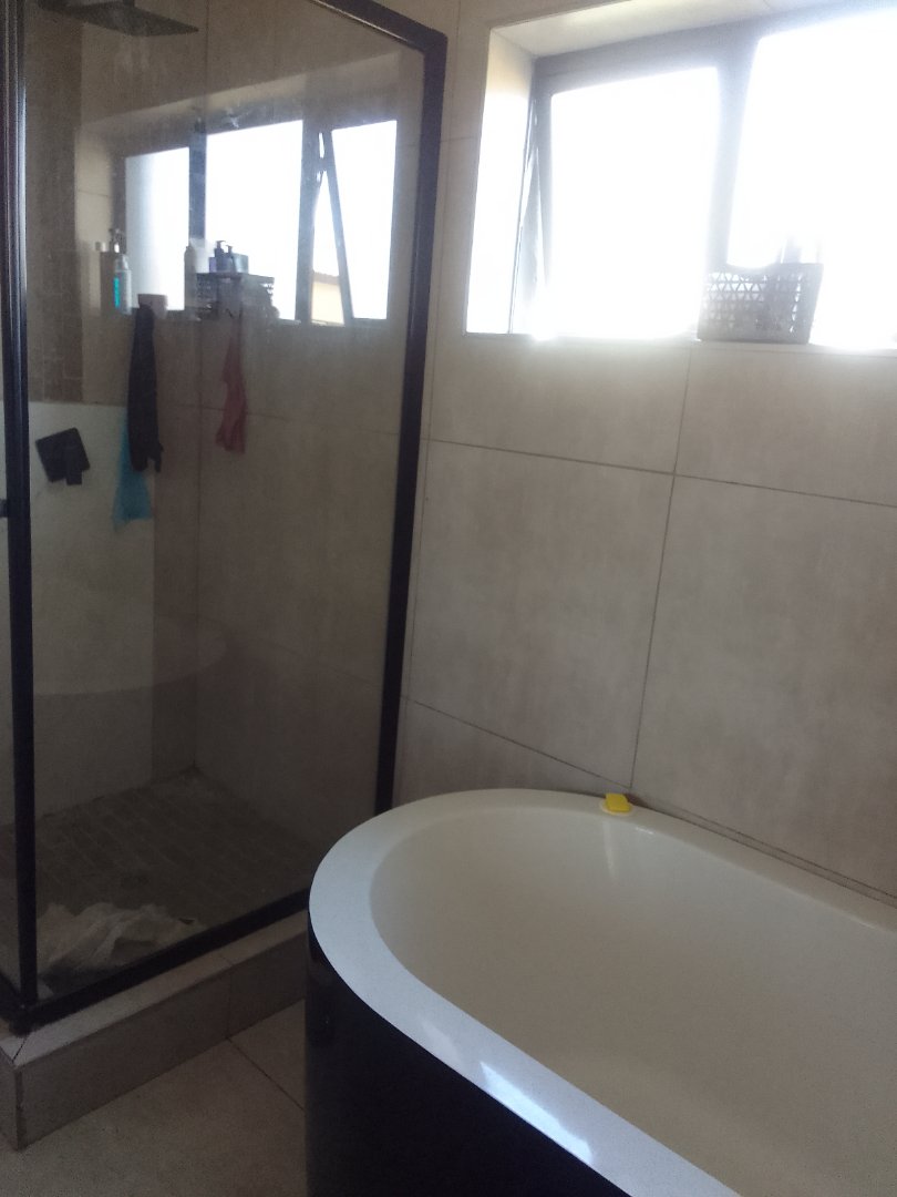 3 Bedroom Property for Sale in Jan Niemand Park Gauteng