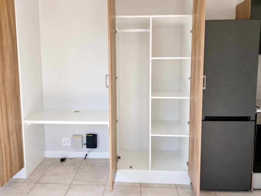1 Bedroom Property for Sale in Greencreek Lifestyle Estate Gauteng