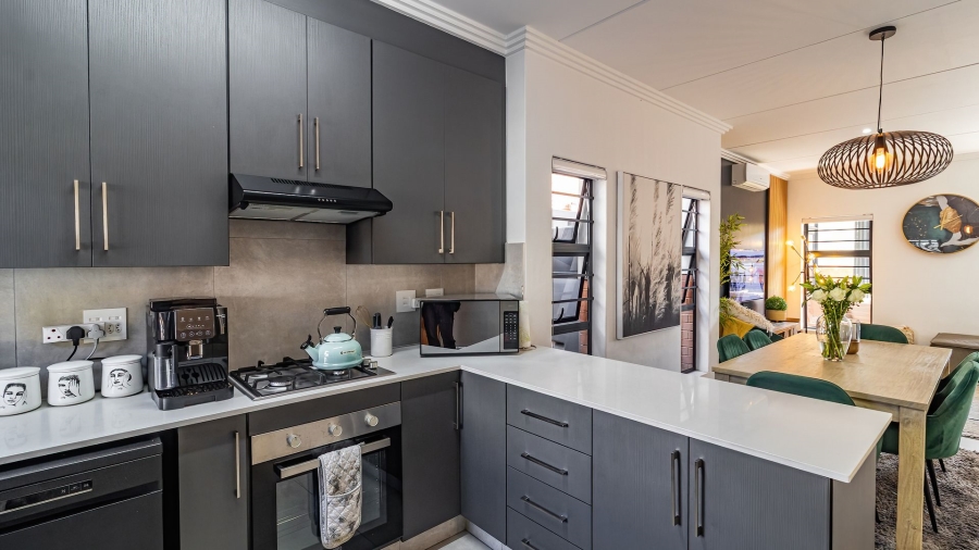 3 Bedroom Property for Sale in Alberante Gauteng
