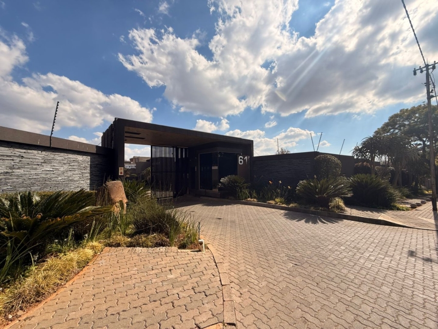  Bedroom Property for Sale in Bryanston East Gauteng