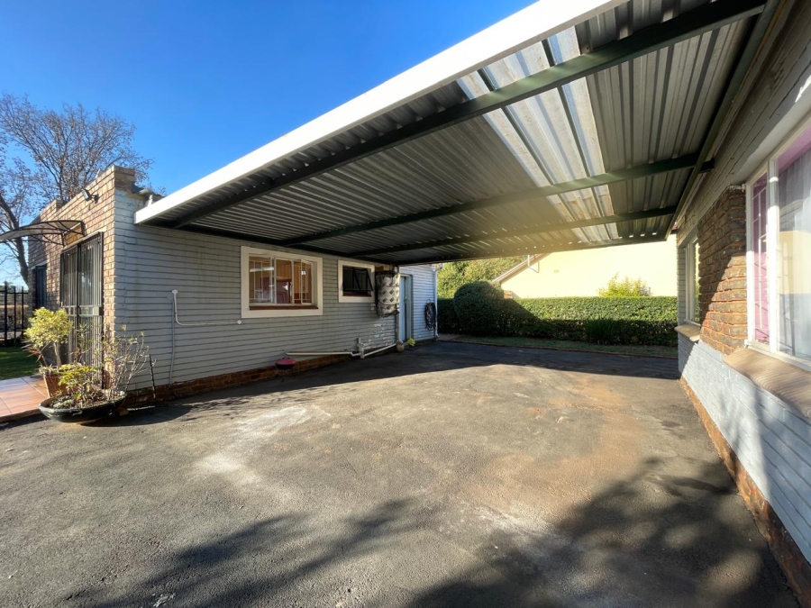 3 Bedroom Property for Sale in Silverton Gauteng