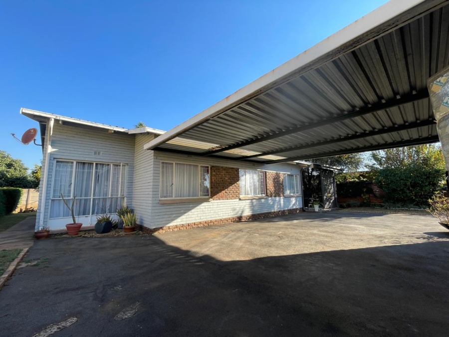 3 Bedroom Property for Sale in Silverton Gauteng