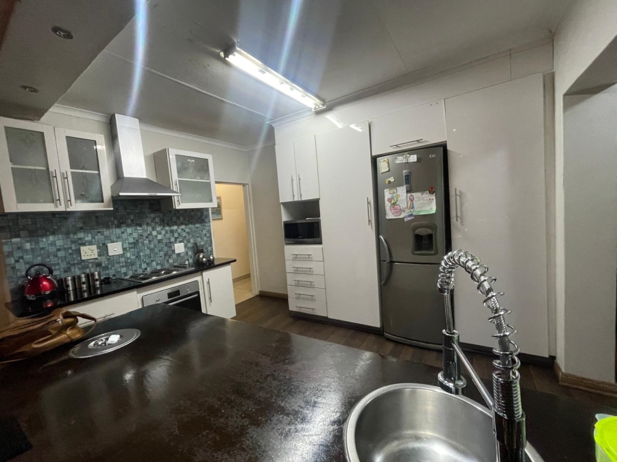 3 Bedroom Property for Sale in Silverton Gauteng