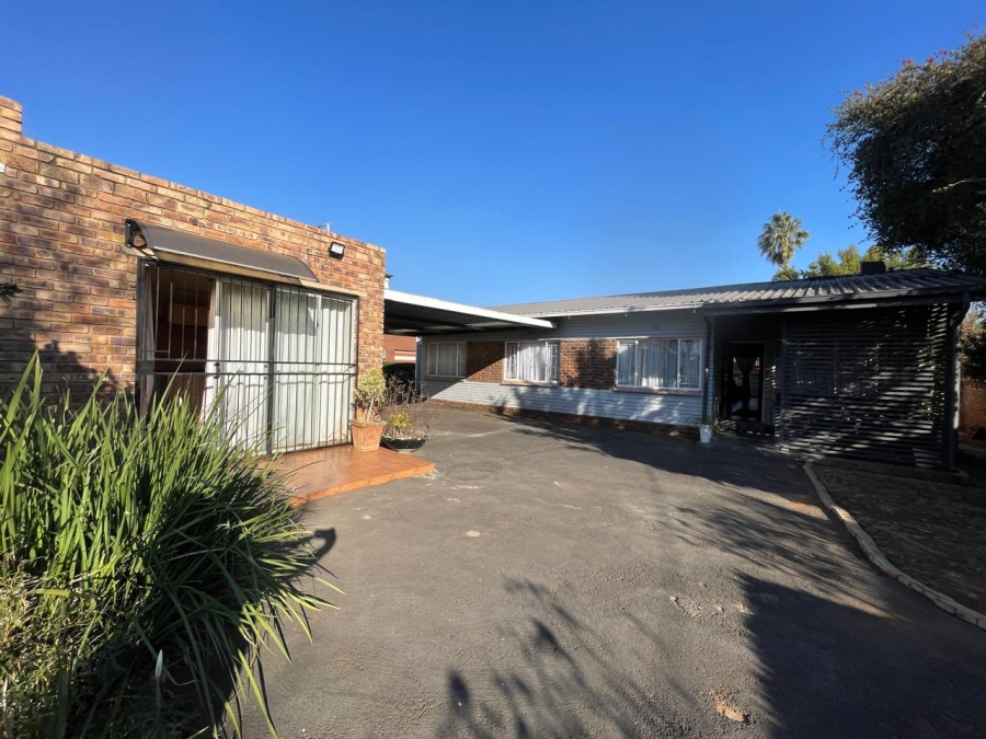 3 Bedroom Property for Sale in Silverton Gauteng