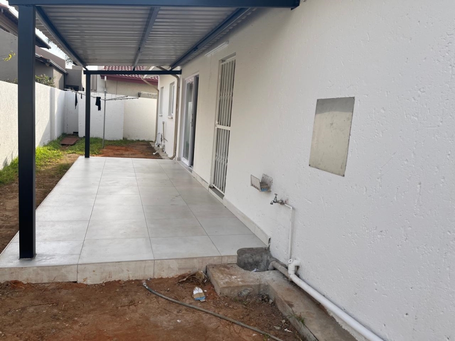 To Let 3 Bedroom Property for Rent in Beyers Park Gauteng
