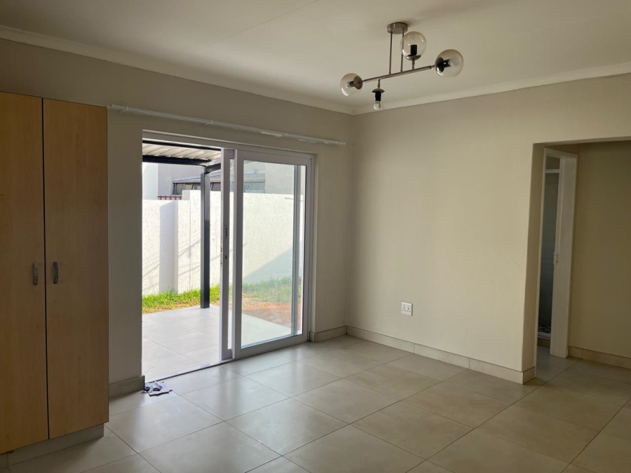 To Let 3 Bedroom Property for Rent in Beyers Park Gauteng