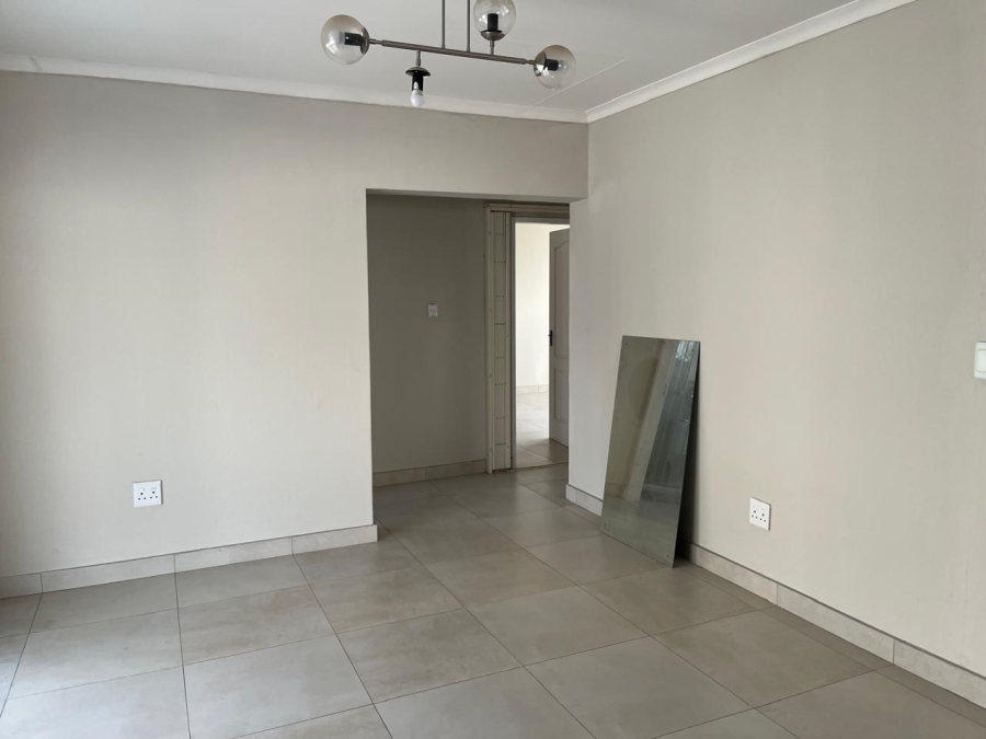 To Let 3 Bedroom Property for Rent in Beyers Park Gauteng