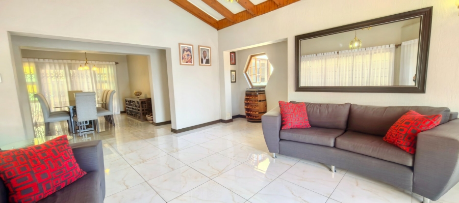 To Let 3 Bedroom Property for Rent in Meyerspark Gauteng