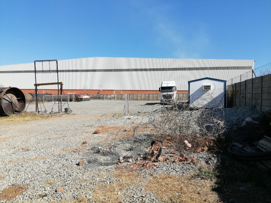 To Let Commercial Property for Rent in Pomona AH Gauteng