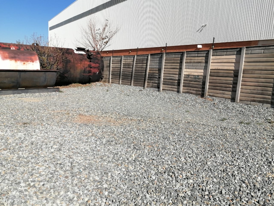 To Let Commercial Property for Rent in Pomona AH Gauteng