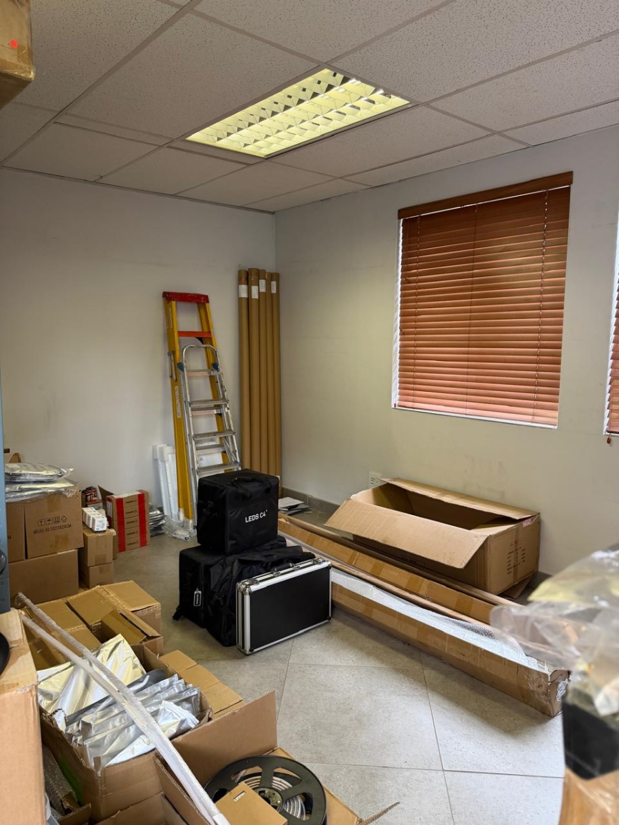 To Let Commercial Property for Rent in Bedfordview Gauteng