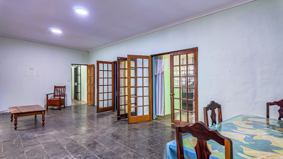 Commercial Property for Sale in Kaallaagte Gauteng