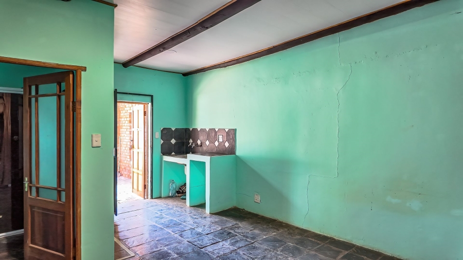 Commercial Property for Sale in Kaallaagte Gauteng