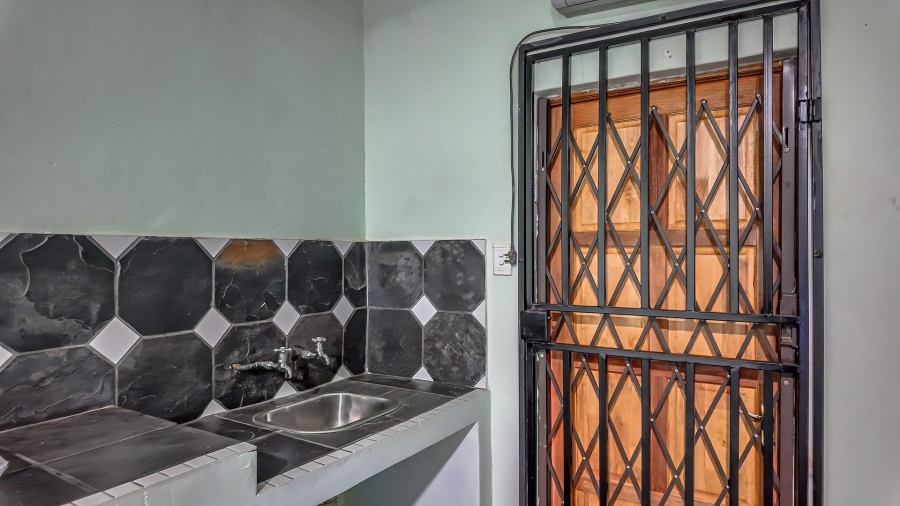 Commercial Property for Sale in Kaallaagte Gauteng