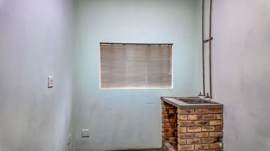 Commercial Property for Sale in Kaallaagte Gauteng