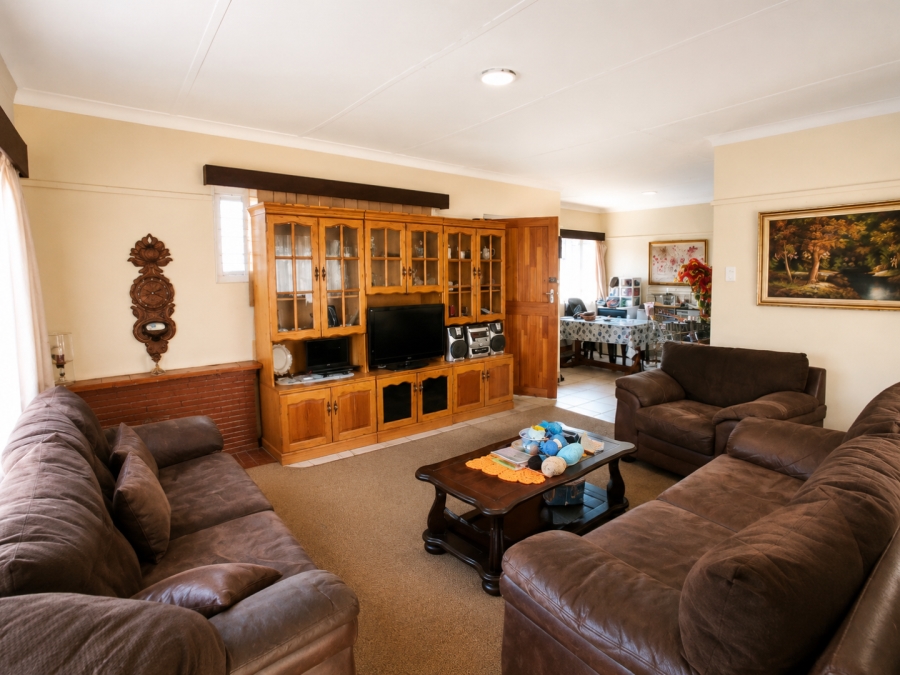 3 Bedroom Property for Sale in Vanderbijlpark Cw 6 Gauteng