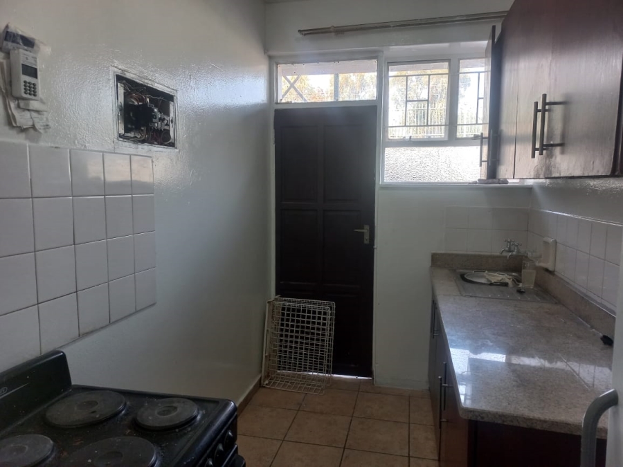 5 Bedroom Property for Sale in Muckleneuk Gauteng