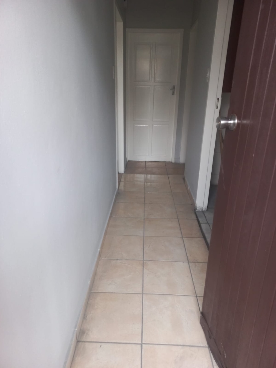 5 Bedroom Property for Sale in Muckleneuk Gauteng