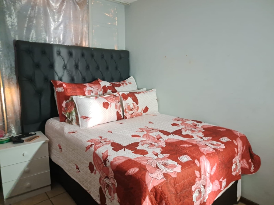 6 Bedroom Property for Sale in Pretoria Gauteng