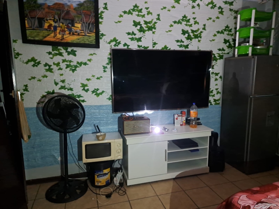 6 Bedroom Property for Sale in Pretoria Gauteng