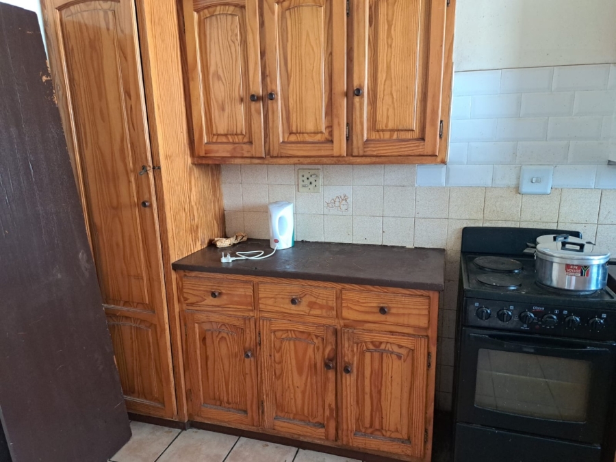 6 Bedroom Property for Sale in Pretoria Gauteng