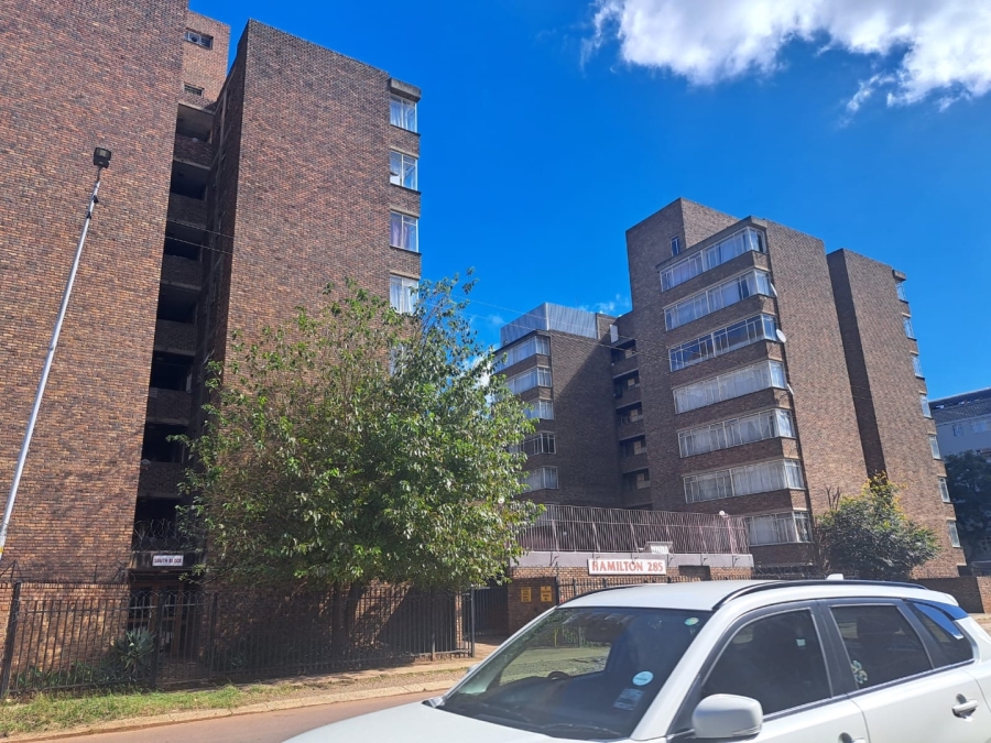 1 Bedroom Property for Sale in Arcadia Gauteng