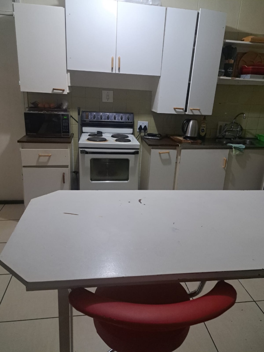 1 Bedroom Property for Sale in Arcadia Gauteng