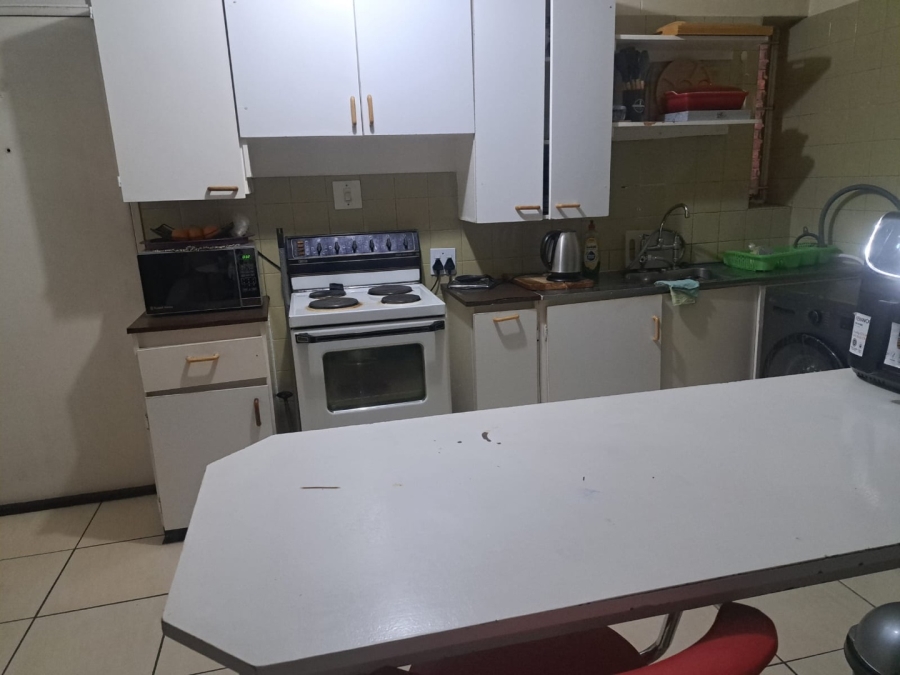 1 Bedroom Property for Sale in Arcadia Gauteng