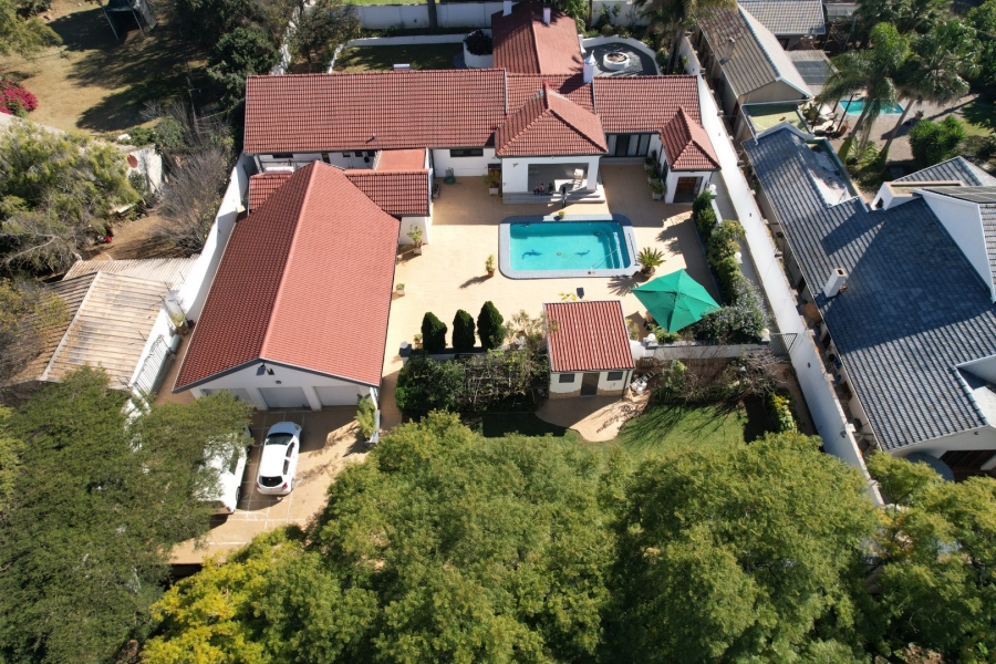 5 Bedroom Property for Sale in Waterkloof Ridge Gauteng