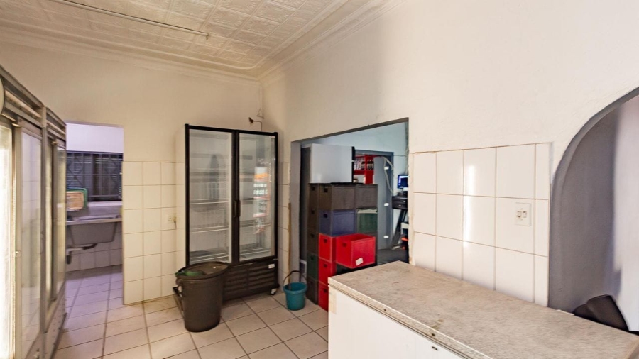  Bedroom Property for Sale in Newlands Gauteng
