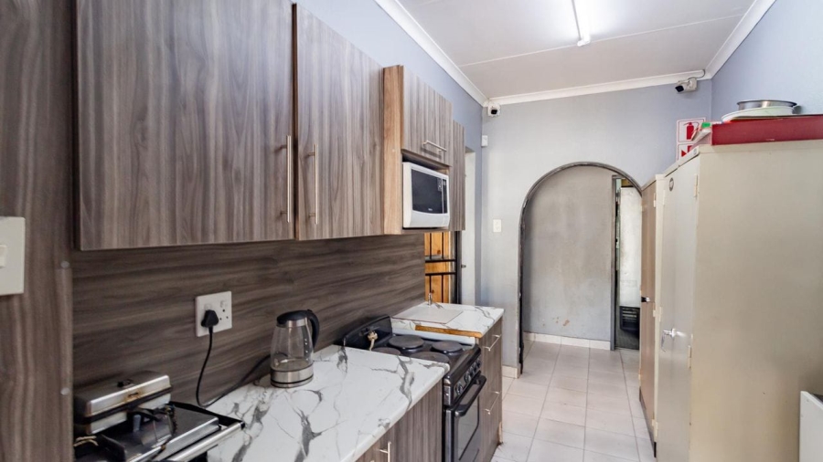  Bedroom Property for Sale in Newlands Gauteng