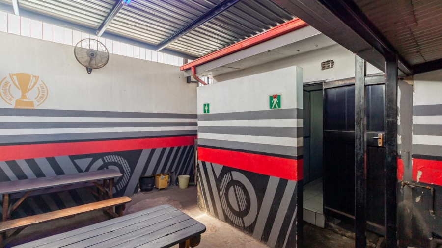  Bedroom Property for Sale in Newlands Gauteng
